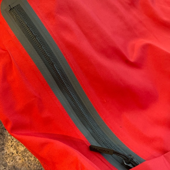 🔥Sale🔥 Karbon Red Jacket (Shell Only) Removable Hood Ski Snowboard Winter - Picture 6 of 17